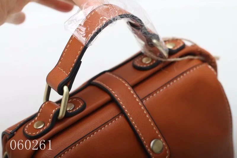 Genuine Leather Frame Closed Crossbody Bag (F060261)